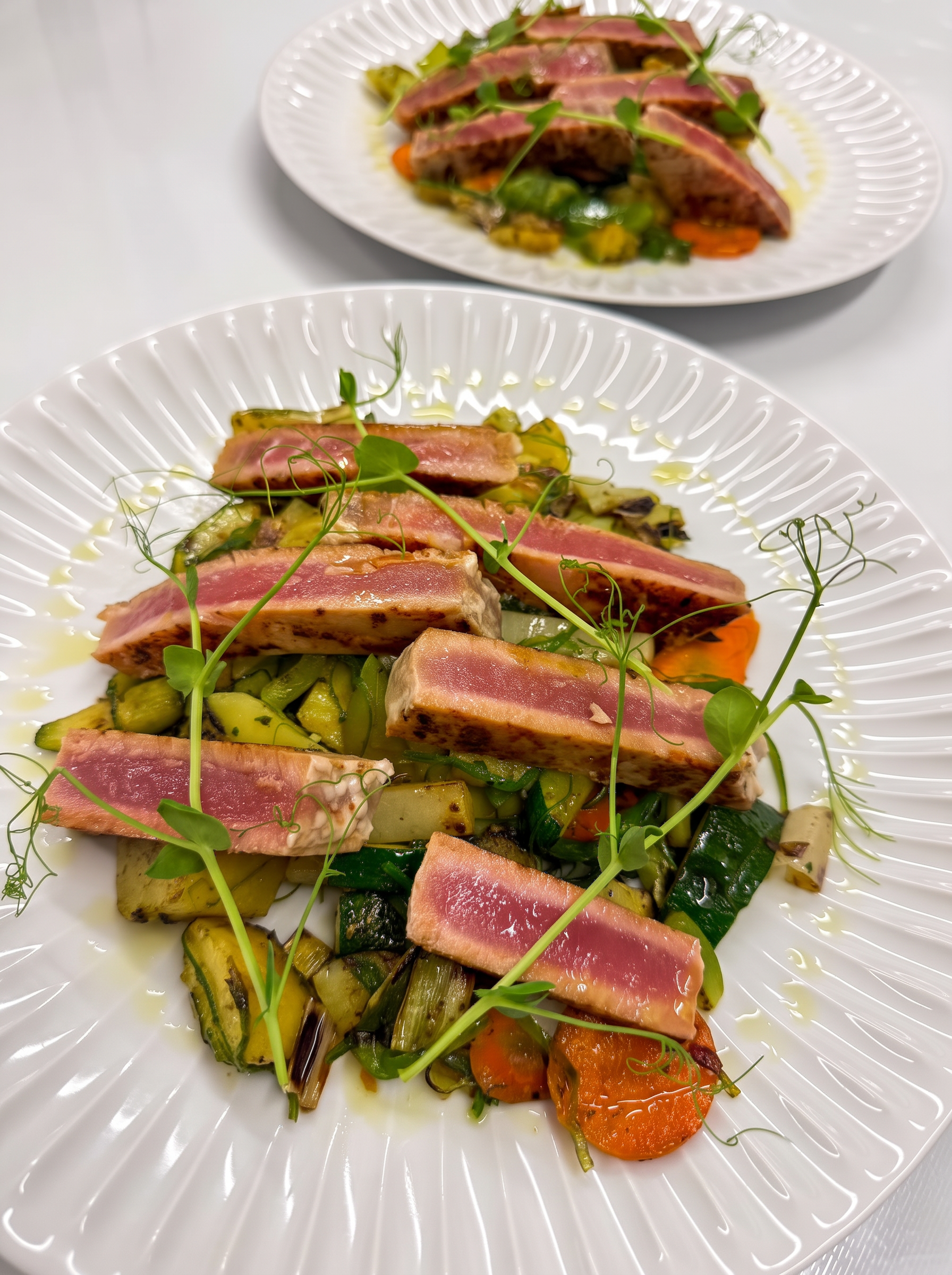 Tuna z zelenjavo